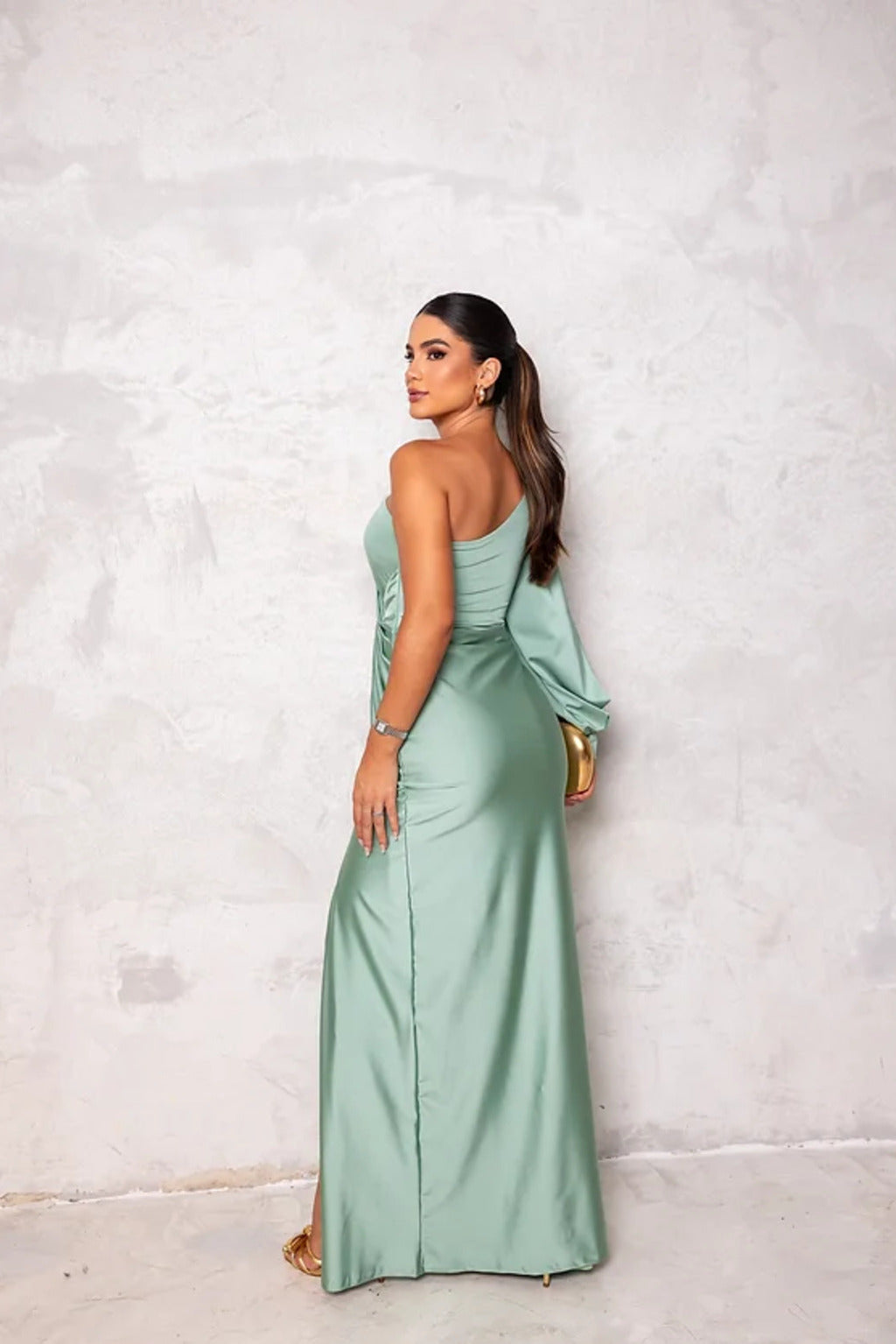 Kyara™ - Elegant and Refined Dress