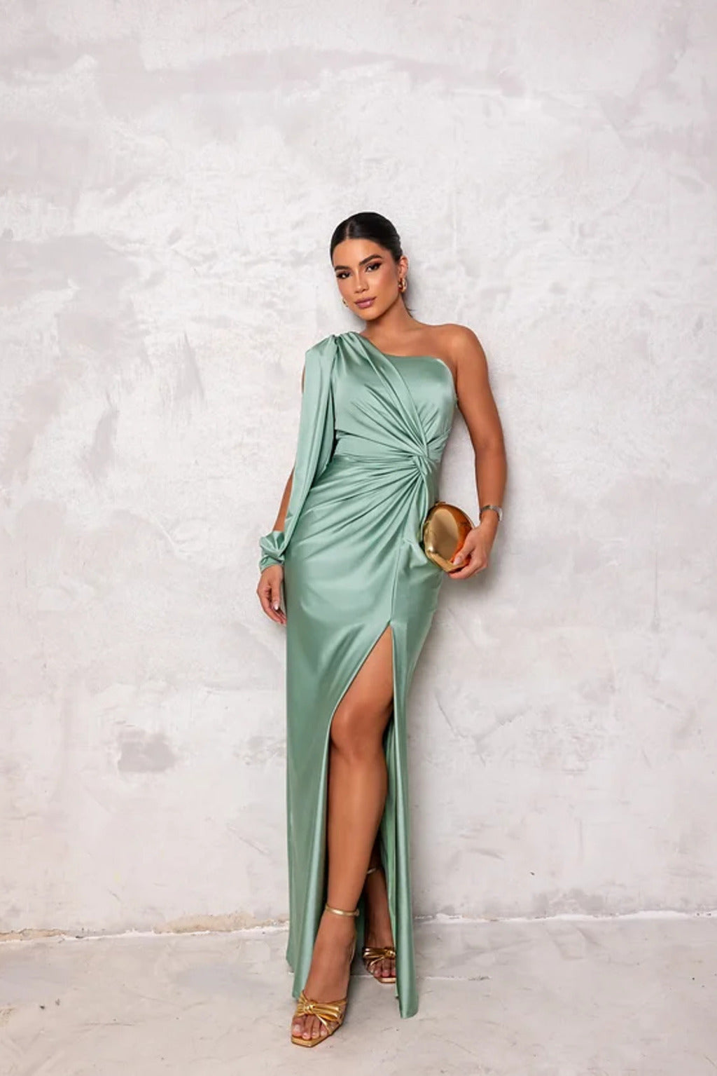 Kyara™ - Elegant and Refined Dress